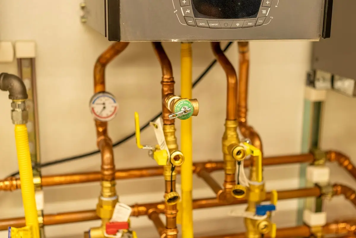 Licensed technician providing Sewer Cleanout for a homeowner in Meadowbrook